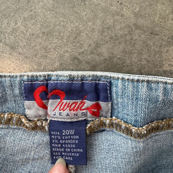 Vintage Y2K Zip Up Tie Mid Rise Light Wash Denim Blue Jean Short Women 20W - Picture 3 of 5